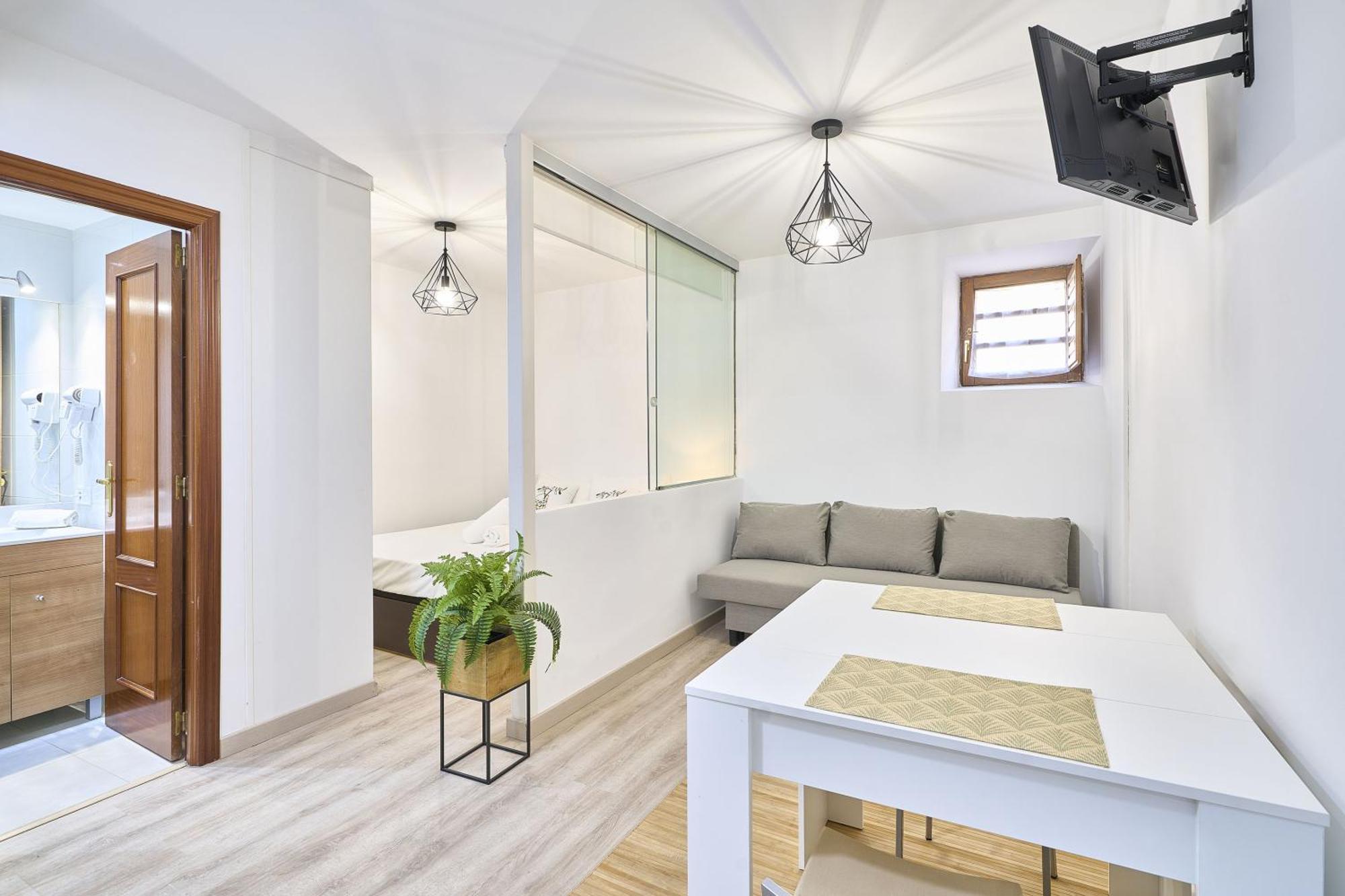Traviesa 22 By Keyhom Apartment ซาลามังกา ภายนอก รูปภาพ