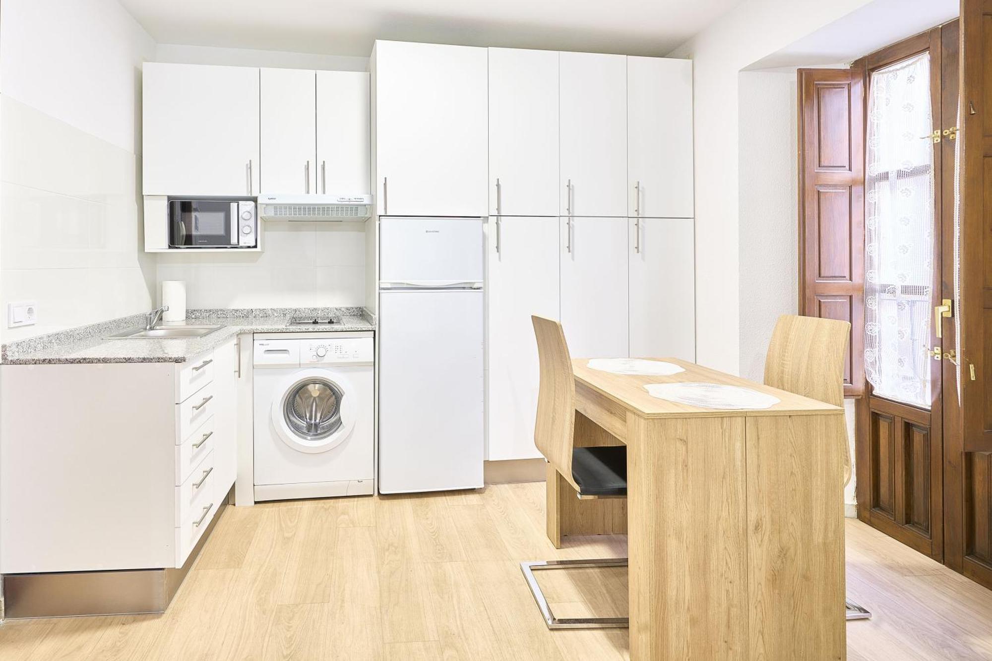 Traviesa 22 By Keyhom Apartment ซาลามังกา ภายนอก รูปภาพ
